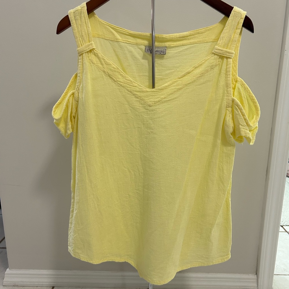 Cottonways Sz 1 Yellow Mylie Cold Shoulder Top